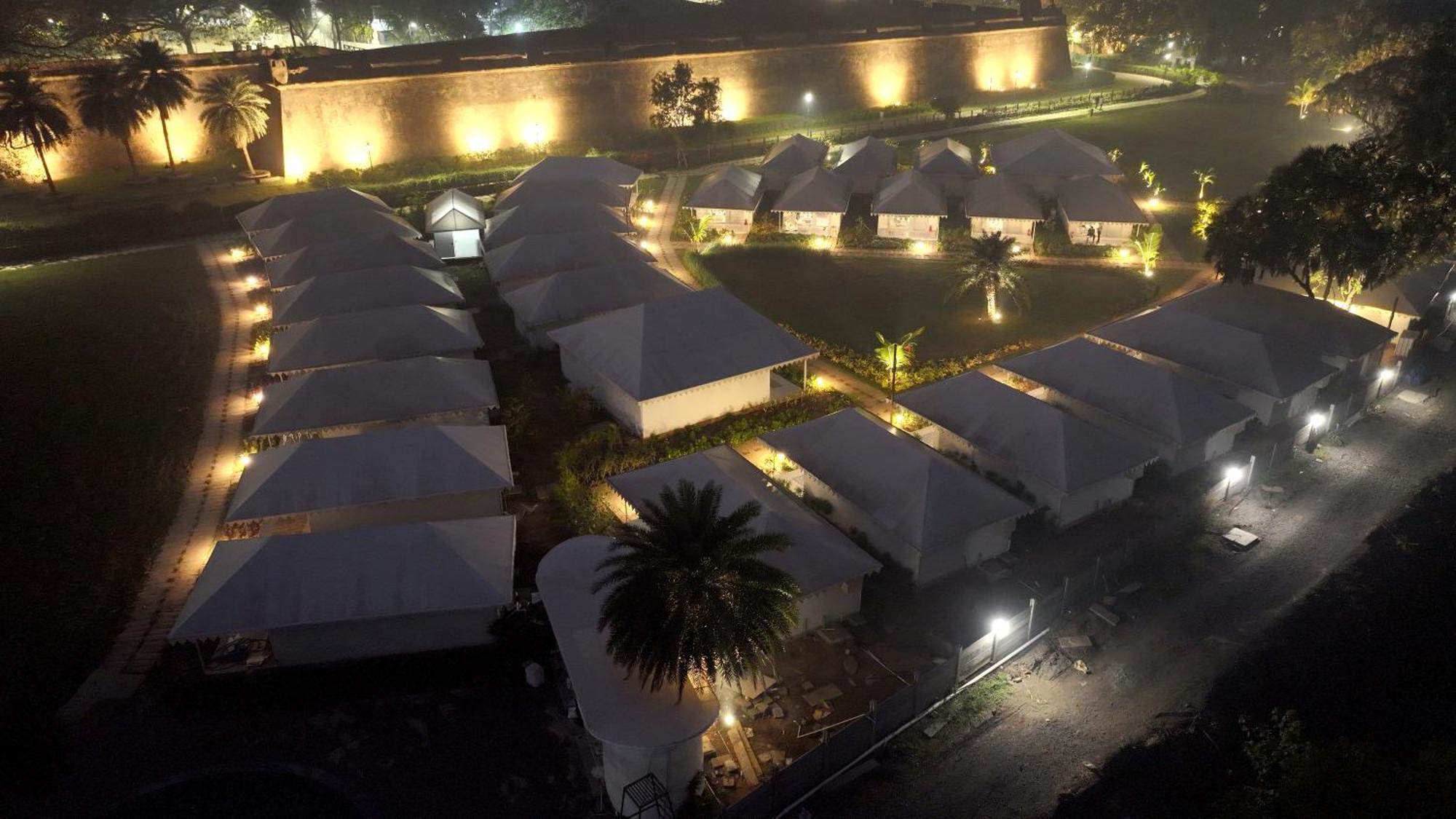 The Fern Seaside Luxurious Tent Resort דמאן מראה חיצוני תמונה