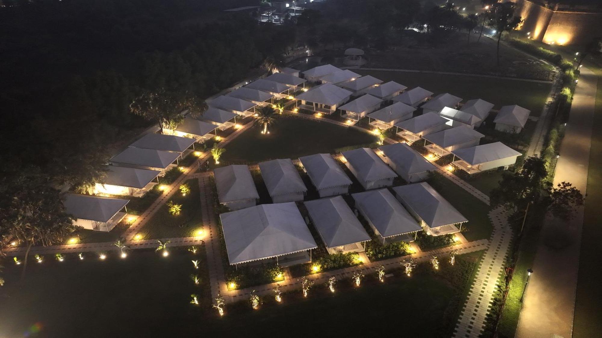 The Fern Seaside Luxurious Tent Resort דמאן מראה חיצוני תמונה